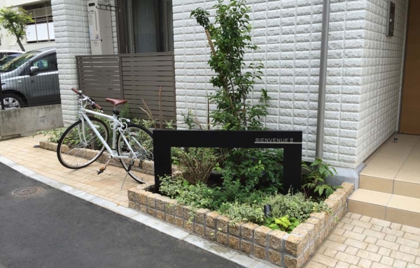 新築アパートのエクステリア工事と植栽 中野区 世田谷 目黒 大田区の外構エクステリア ガーデン デザイン施工ショップ Platz